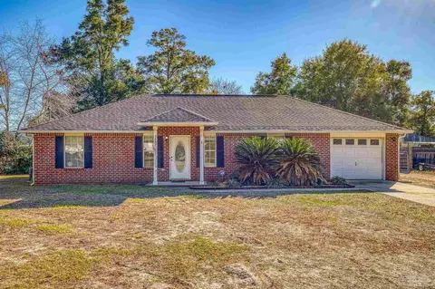 5687 Ridge Ave, Milton, FL 32583
