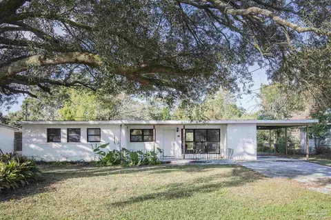 141 Vanderbilt Rd, Pensacola, FL 32506