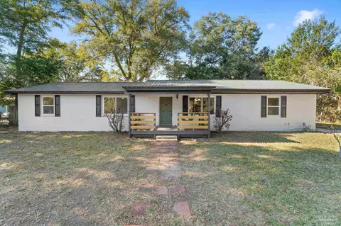 7629 Faith Dr, Pensacola, FL 32534