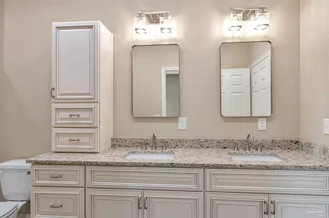 Bath - 2763 Garcon Point Rd, Milton, FL 32583 photo 1 of 3
