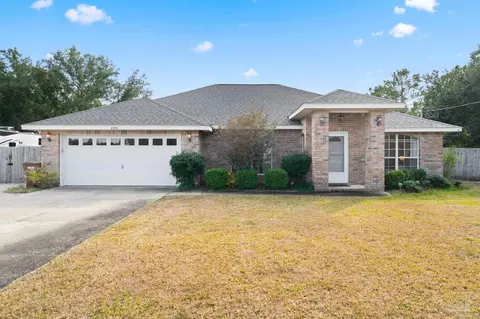 7251 Frankfort St, Navarre, FL 32566