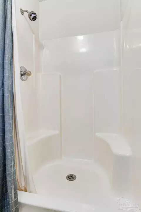 901 Dolphin Rd, Milton, FL 32583 photo 19