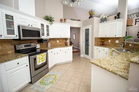 4937 Amber Way, Pace, FL 32571 photo 11