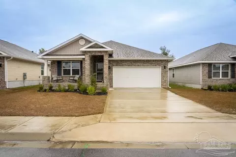 5665 Guinevere Ln, Milton, FL 32583
