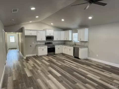 4423 Oak Ln, Milton, FL 32583 photo 5