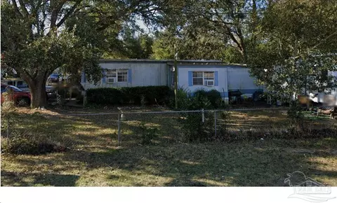 5499 Dover Ave, Pensacola, FL 32526
