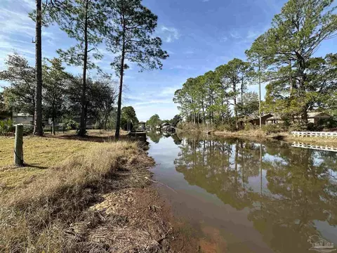 8114 Glenview Rd, Milton, FL 32583 photo 8