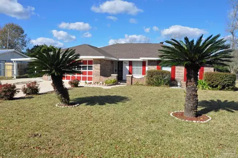 80 Sharmon St, Pensacola, FL 32534