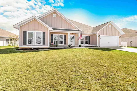 10976 Coues Dr, Pensacola, FL 32526