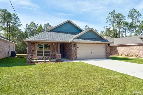 3009 N 29th Ave, Milton, FL 32583