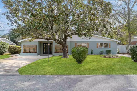 107 Jamestown Ave, Fort Walton Beach, FL 32547