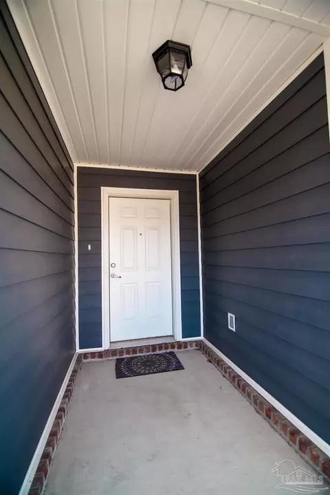 4909 Red Oak Dr, Milton, FL 32583 photo 4