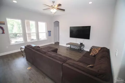 4909 Red Oak Dr, Milton, FL 32583 photo 13