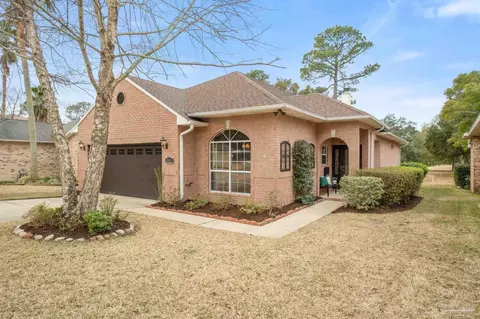 3005 Oak Pointe Dr, Pensacola, FL 32505