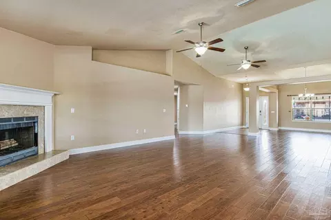 4818 Perspective Dr, Milton, FL 32570 photo 5