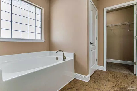4818 Perspective Dr, Milton, FL 32570 photo 32