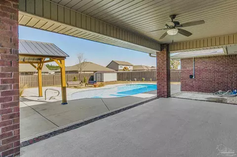 4818 Perspective Dr, Milton, FL 32570 photo 21