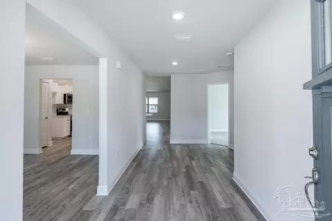 Entry Way - 5950 Parsonage Cir, Milton, FL 32570 photo 1 of 1