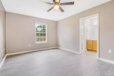5256 Richardson St, Milton, FL 32570 photo 12