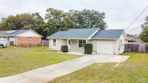 5256 Richardson St, Milton, FL 32570 photo 4