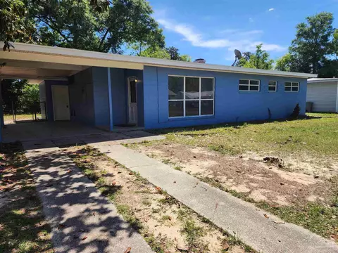 24 W Adkinson Dr, Pensacola, FL 32506