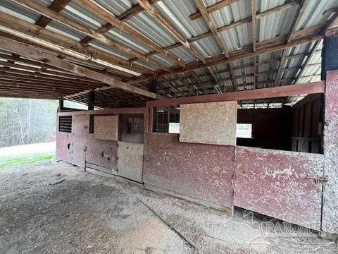 131 Upton Rd, Century, FL 32535 photo 32