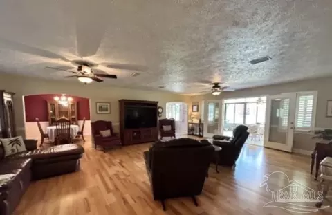 131 Upton Rd, Century, FL 32535 photo 17