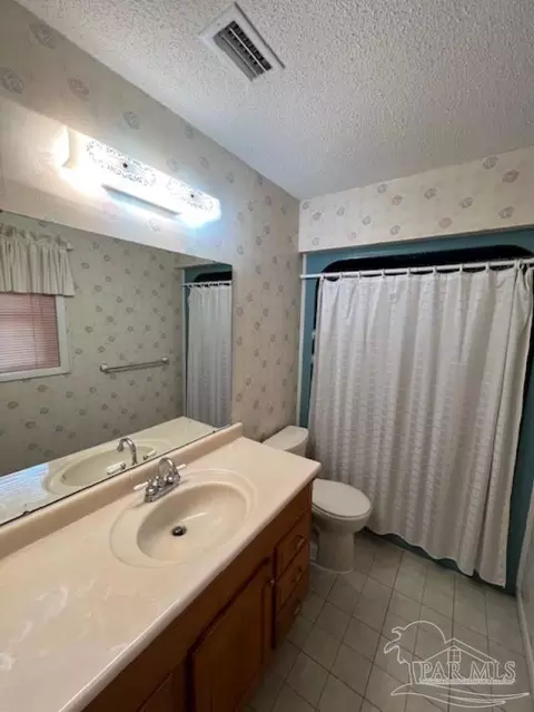 131 Upton Rd, Century, FL 32535 photo 16