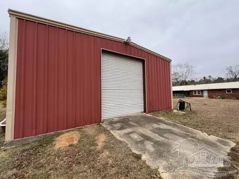 131 Upton Rd, Century, FL 32535 photo 30