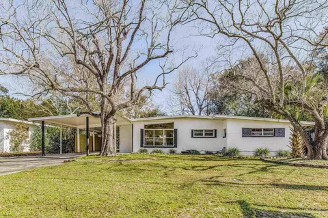 4518 Guerlain Way, Pensacola, FL 32505