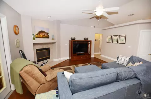 4207 N Cambridge Way, Pace, FL 32571 photo 12