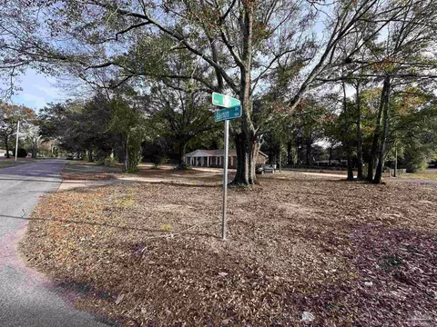 4829 Blakemore Dr, Pace, FL 32571 photo 11