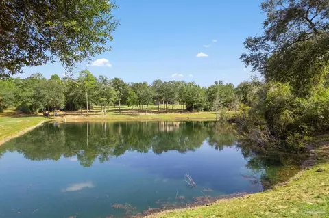 Exterior - 5146 Willard Norris Rd, Milton, FL 32570 photo 11 of 13