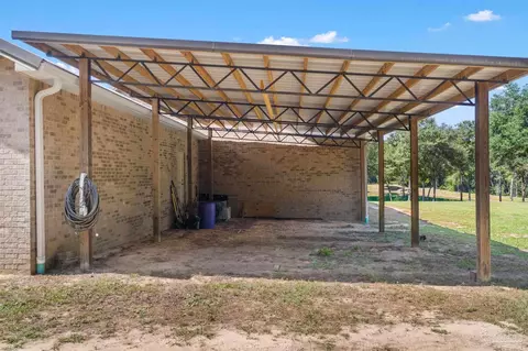 Exterior - 5146 Willard Norris Rd, Milton, FL 32570 photo 10 of 13