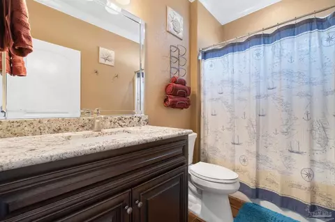 Bath - 5146 Willard Norris Rd, Milton, FL 32570 photo 1 of 3