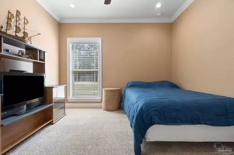 Bedroom - 5146 Willard Norris Rd, Milton, FL 32570 photo 1 of 6