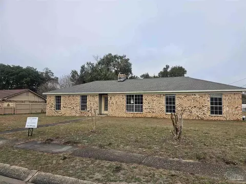 6936 Falcon Dr, Pensacola, FL 32526