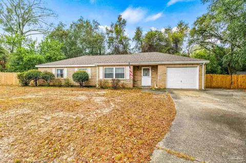 8277 Tippin Ave, Pensacola, FL 32514