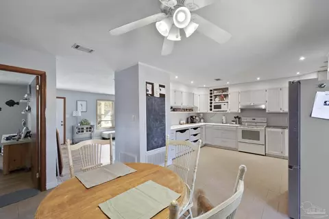 Dining - 4739 Easter St, Pace, FL 32571 photo 2 of 2