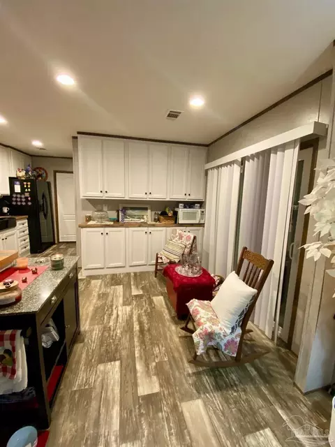 6438 Robie Rd, Milton, FL 32570 photo 11