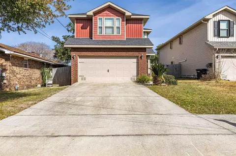 1720 Sonia St, Pensacola, FL 32502