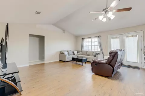 Living - 308 Sidewinder Loop, Crestview, FL 32536 photo 3 of 4