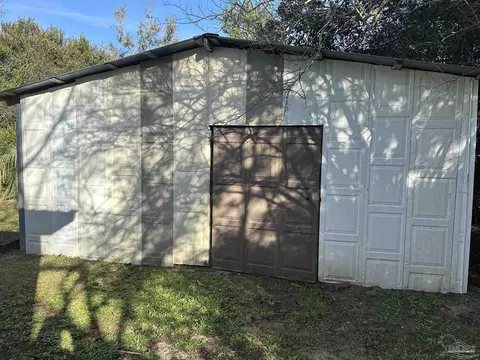 4516 Palm Dr, Milton, FL 32583 photo 9