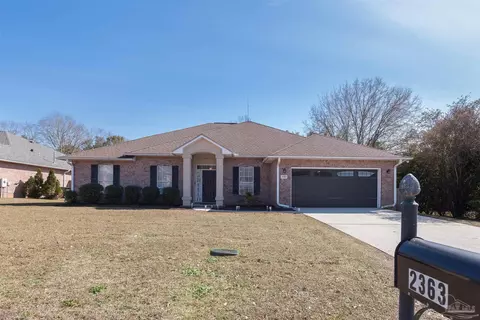 2363 Queens Ferry Ln, Cantonment, FL 32533