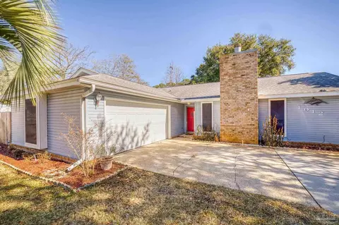 1012 Coronado Ct, Gulf Breeze, FL 32563