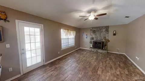 6053 Antelope St, Milton, FL 32570 photo 13