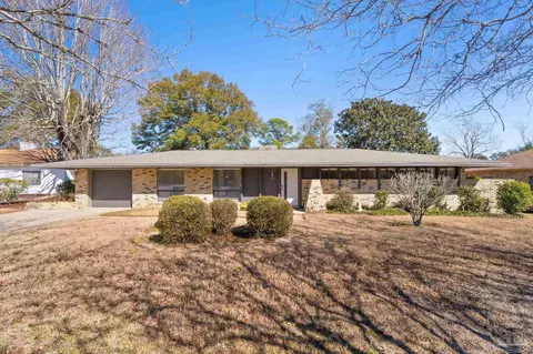 4110 Lynn Ora Dr, Pensacola, FL 32504