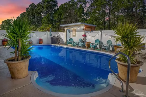 6404 Old Harbor Ct, Gulf Breeze, FL 32563
