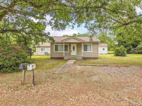 1201 Concordia Blvd #A & B, Pensacola, FL 32505