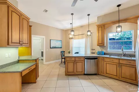 Kitchen - 3128 Strathauer Rd, Milton, FL 32583 photo 2 of 4
